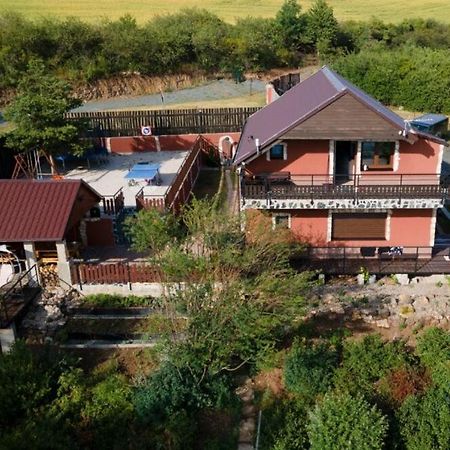 Apartmany U Dlouhana Kadaň Exteriör bild