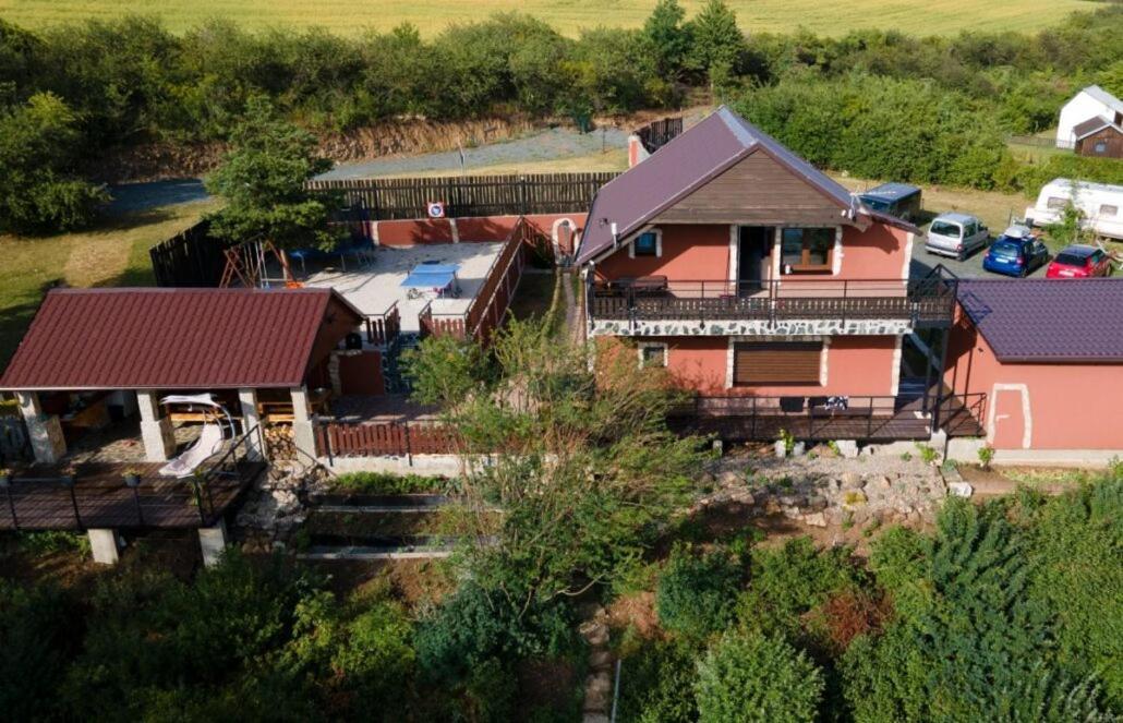 Apartmany U Dlouhana Kadaň Exteriör bild